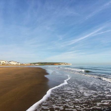 Вилла Wightlet Chalet 193 Sandown Bay Holiday Centre Экстерьер фото