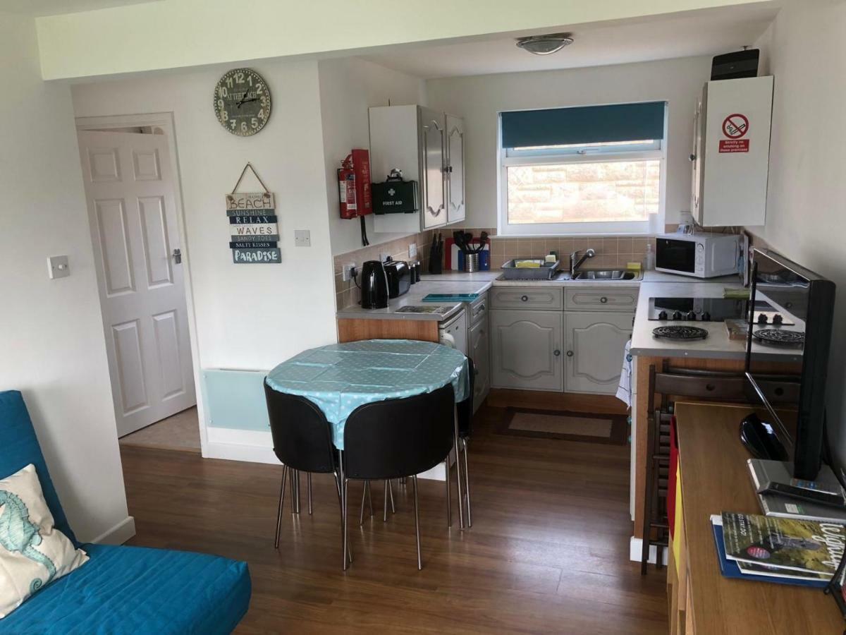 Вилла Wightlet Chalet 193 Sandown Bay Holiday Centre Экстерьер фото